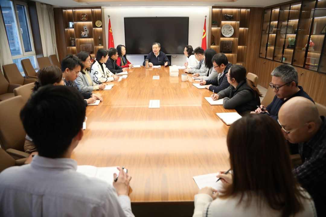 中国家具协会党支部召开学习贯彻习近平新时代中国特色社会主义思想主题教育动员部署会(图1)