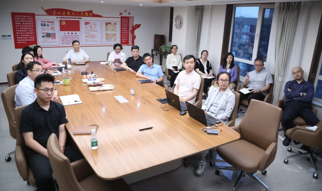 “中意设计创新基地—家具行业高级研修班”二期“设计创新”课程圆满结束(图1)