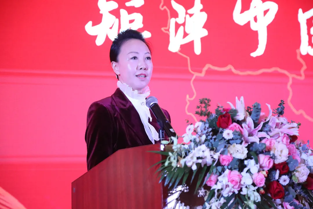 中国家具产业集群大会暨中国家具协会第七届二次理事会在成都盛大召开(图5)