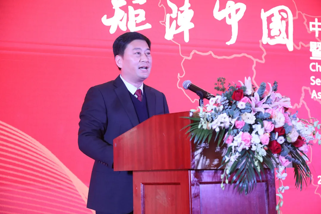 中国家具产业集群大会暨中国家具协会第七届二次理事会在成都盛大召开(图6)