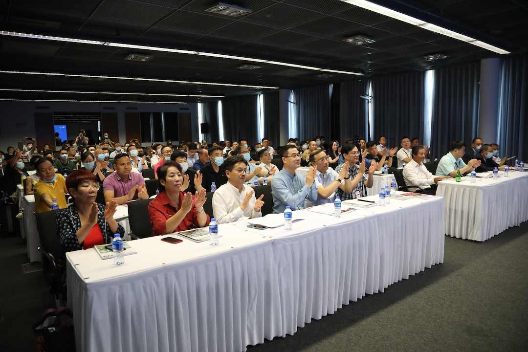 中国家具协会理事长扩大会议顺利召开(图7)