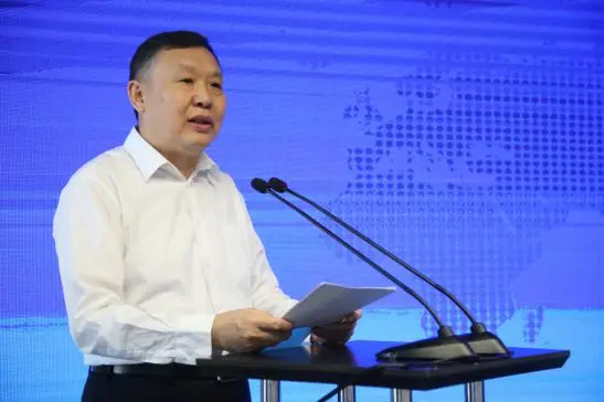 中国家具协会质量标准委员会第二届委员大会在上海召开(图2)