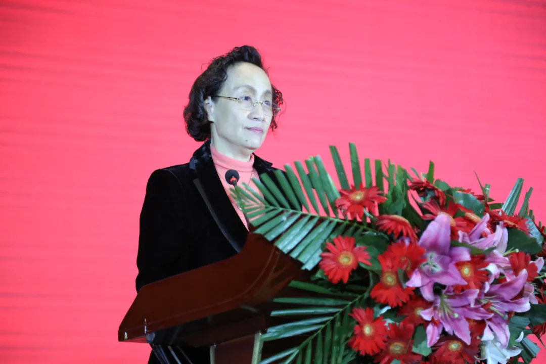 中国家具协会第七次会员代表大会在西安盛大召开(图6)