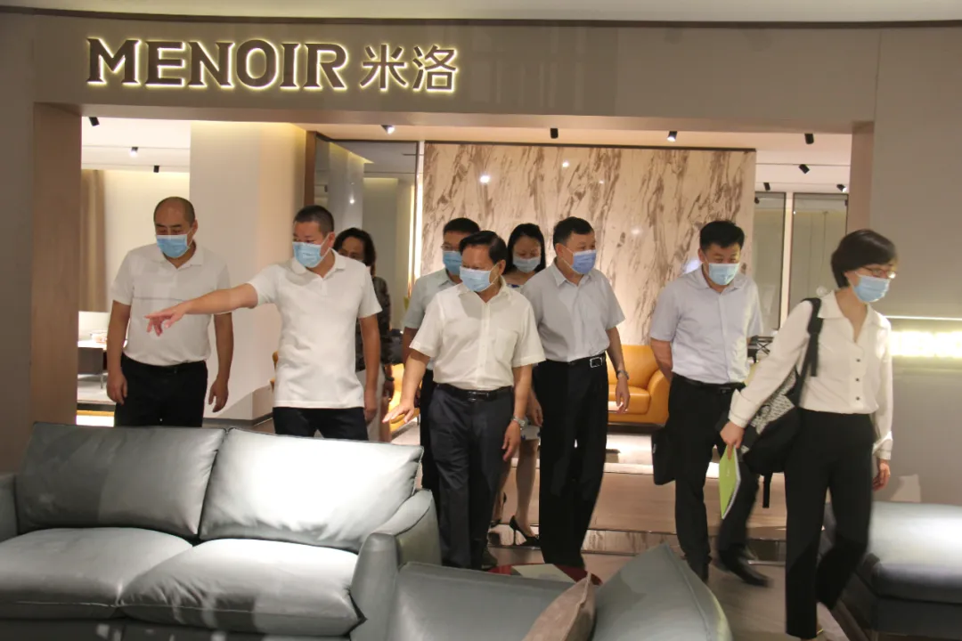 中国轻工业联合会、中国家具协会一行前往顺德龙江进行行业调研(图4)