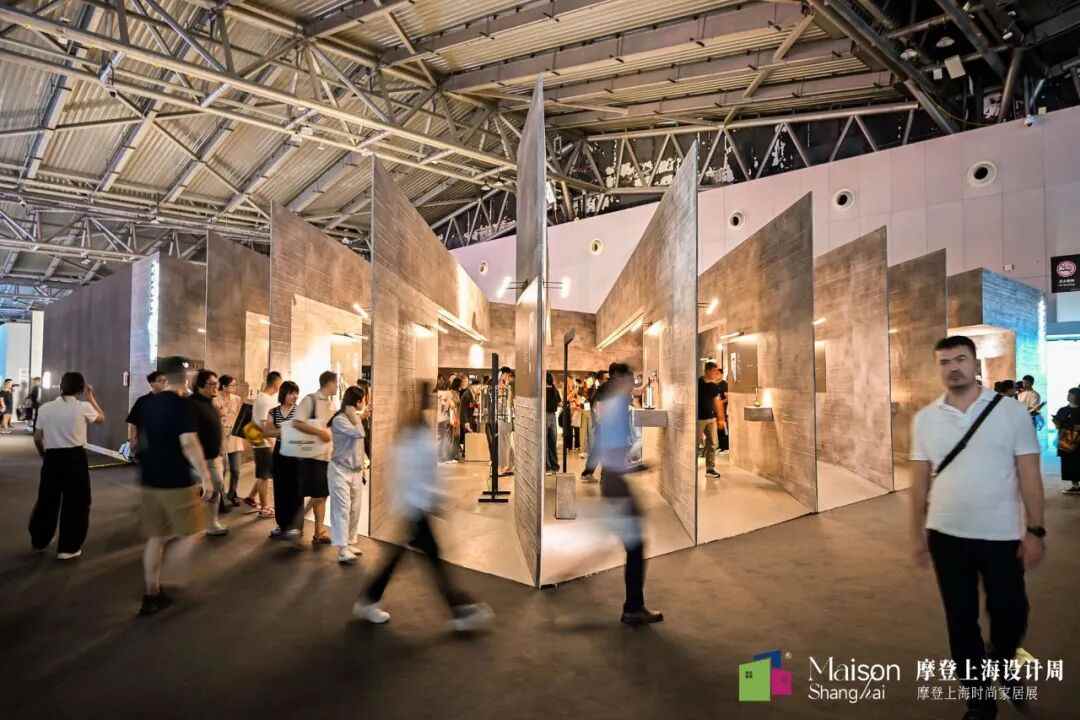 第三十届中国国际家具展览会、2025摩登上海设计周暨摩登上海时尚家居展盛大启幕(图15) 第三十届中国国际家具展览会、2025摩登上海设计周暨摩登上海时尚家居展盛大启幕(图15)