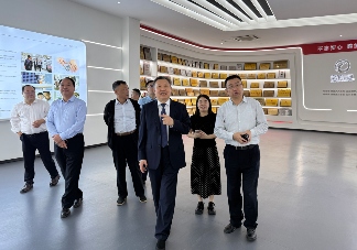 徐祥楠理事长一行考察江西樟树金属家具产业(图12)