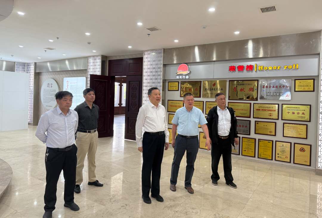 徐祥楠理事长一行考察江西樟树金属家具产业(图15)