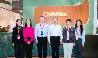 徐祥楠理事长参观第55届中国家博会（广州）办公商用及设备配料展(图13)