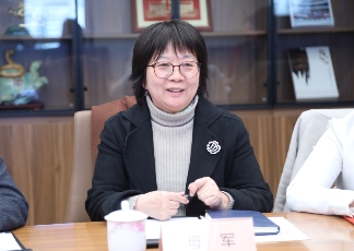 徐祥楠理事长会见北京林业大学材料科学与技术学院副院长母军一行(图3)