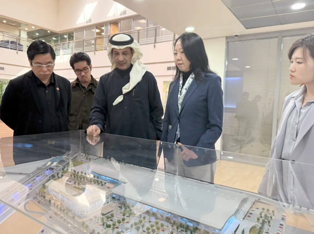 屠祺副理事长兼秘书长率团考察沙特家具产业(图16)