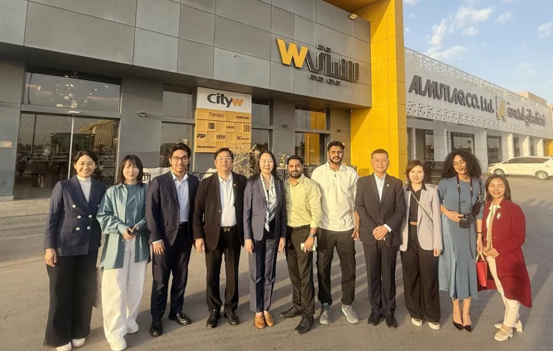 屠祺副理事长兼秘书长率团考察沙特家具产业(图17)