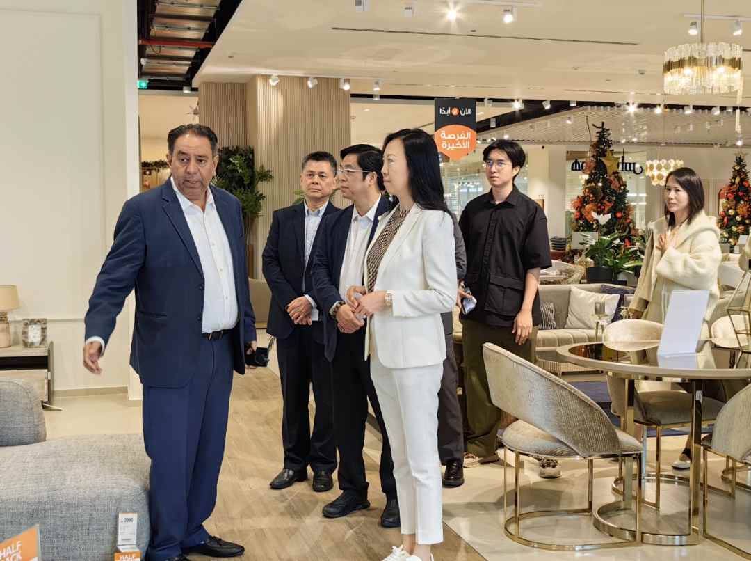 屠祺副理事长兼秘书长率团考察阿联酋家具产业(图24)