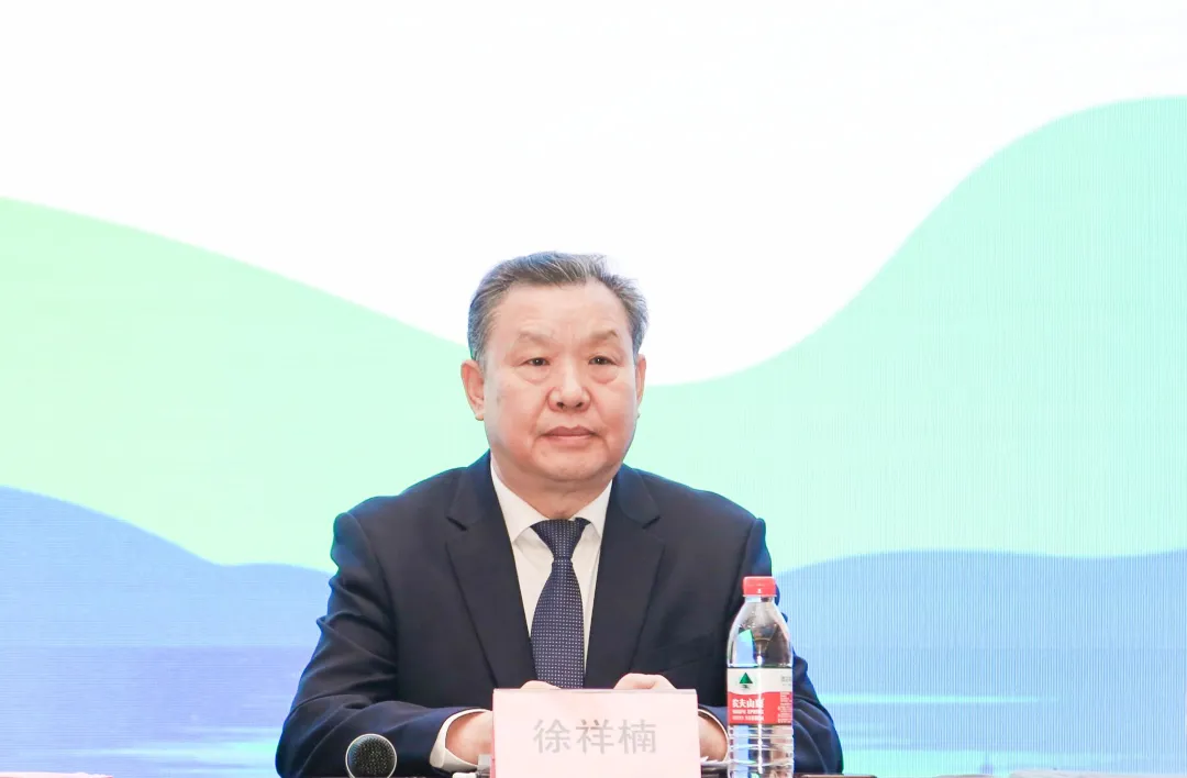 全国家具行业标准化工作会暨全国家具标准化技术委员会第四届一次全体委员会议顺利召开(图2)