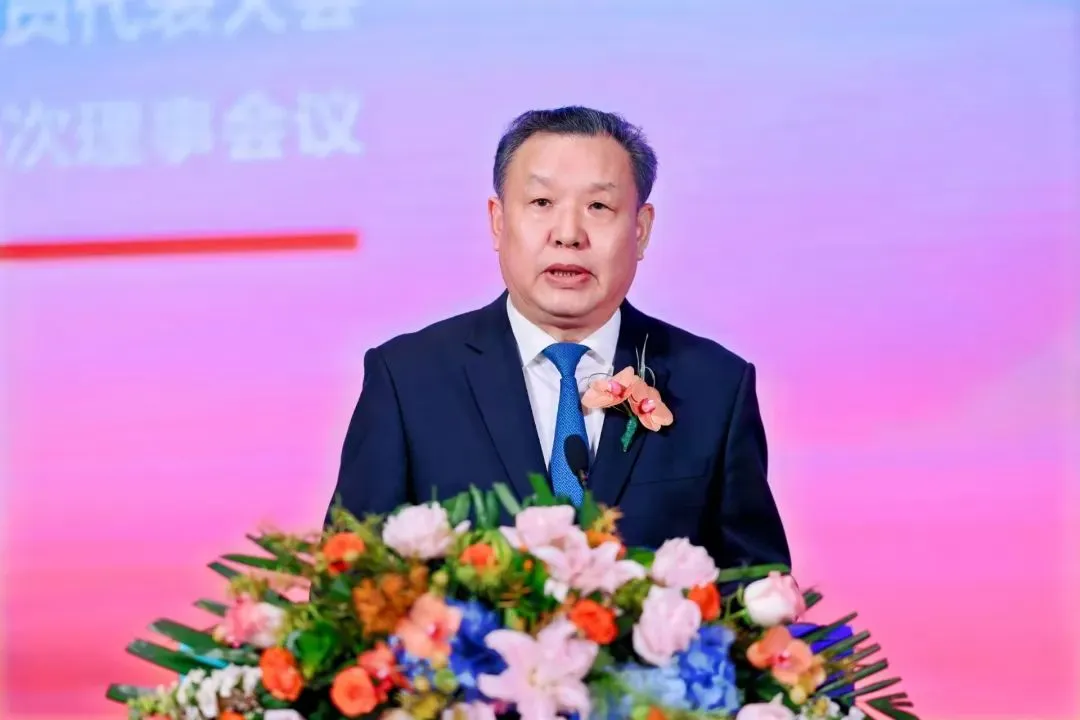 山东省家具协会第八届会员代表大会暨八届一次理事会议成功举办(图2)