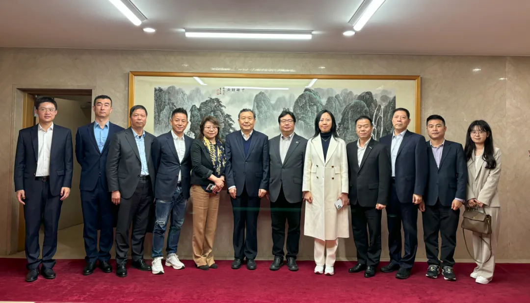 徐祥楠理事长率团考察日本养老产业(图1)