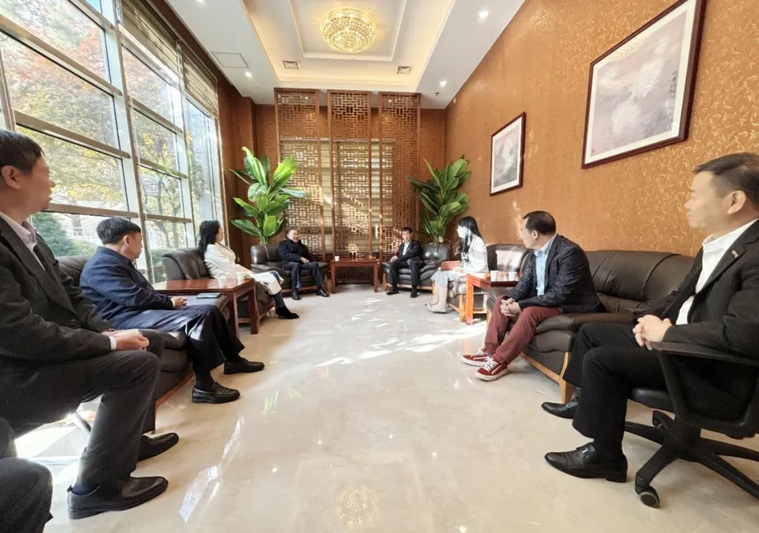 徐祥楠理事长率团访问韩国(图3)