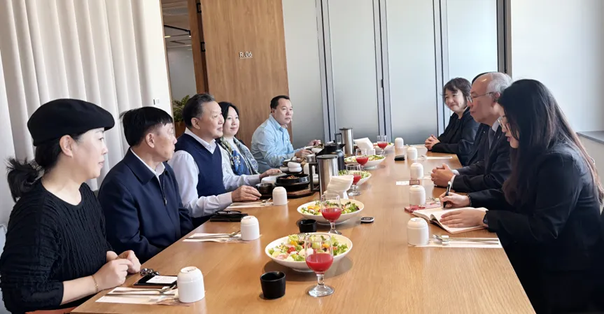 徐祥楠理事长率团访问韩国(图11)