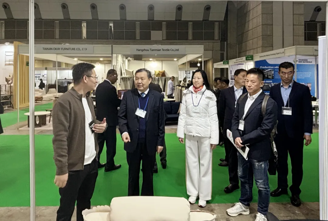 徐祥楠理事长应邀考察日本家具产业(图14)