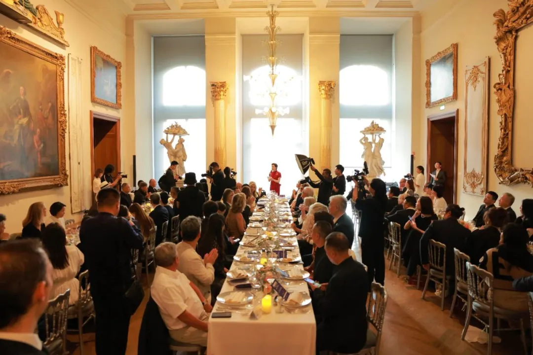 “中法文化之光晚宴”在法国巴黎隆重举行(图1)