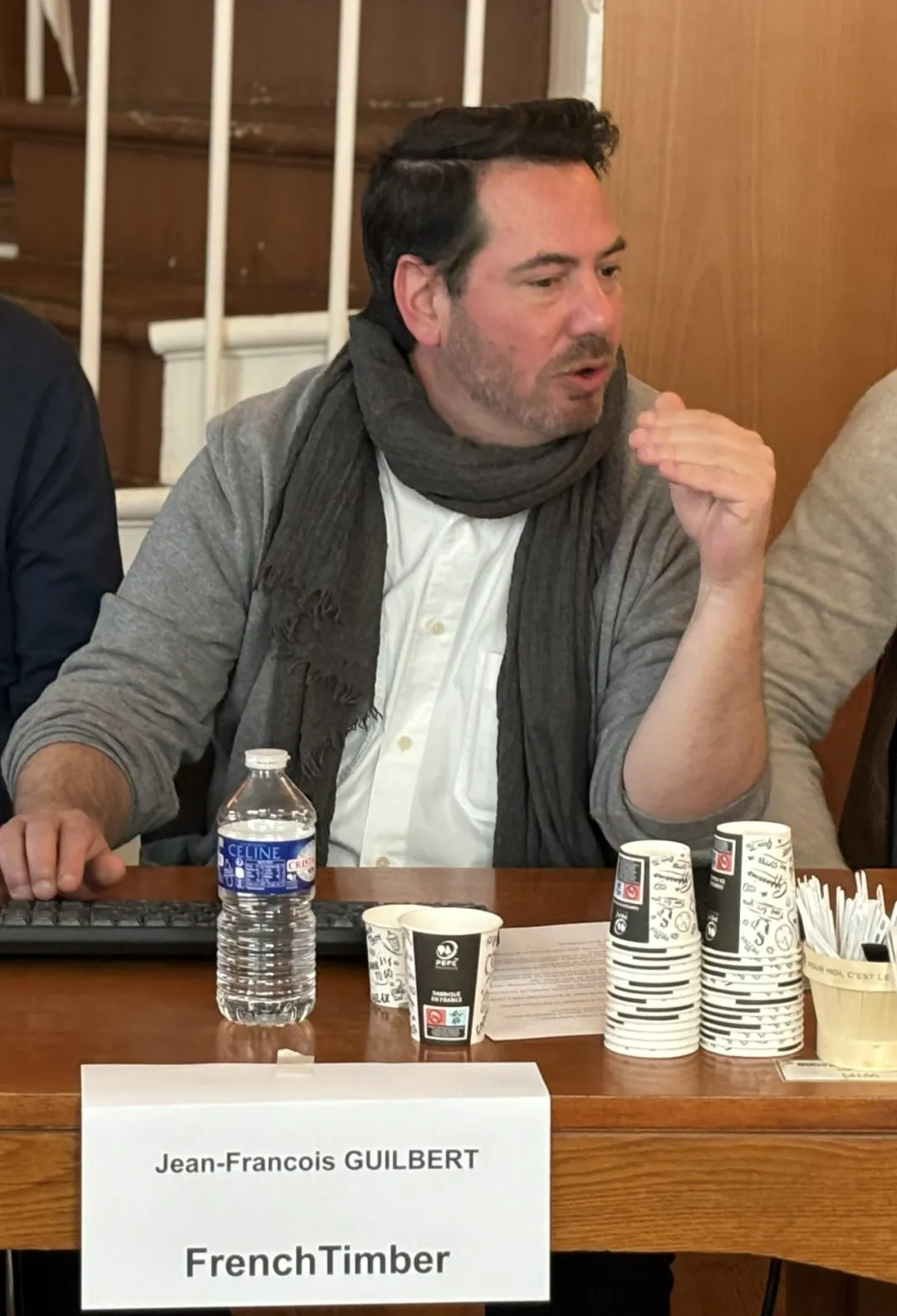 世界家具联合会主席、中国家具协会理事长徐祥楠一行拜访法国木业协会(图5)