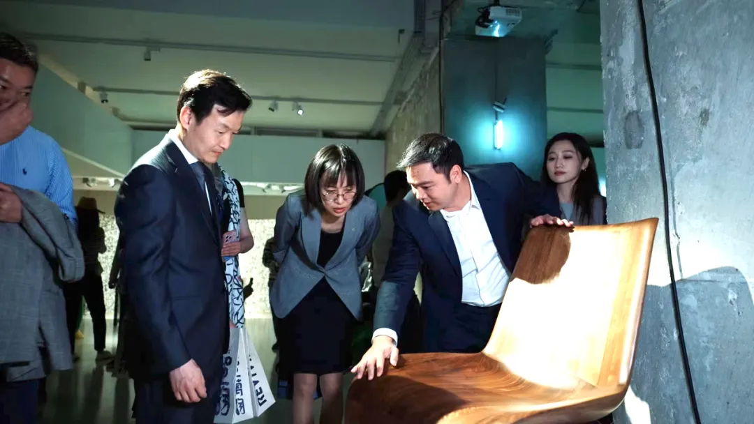 “新生万物——中国非遗与当代设计展”在法国巴黎精彩亮相(图24)