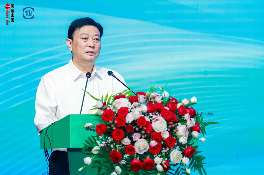 2024环境友好型木器涂料涂装高峰论坛顺利召开(图1)