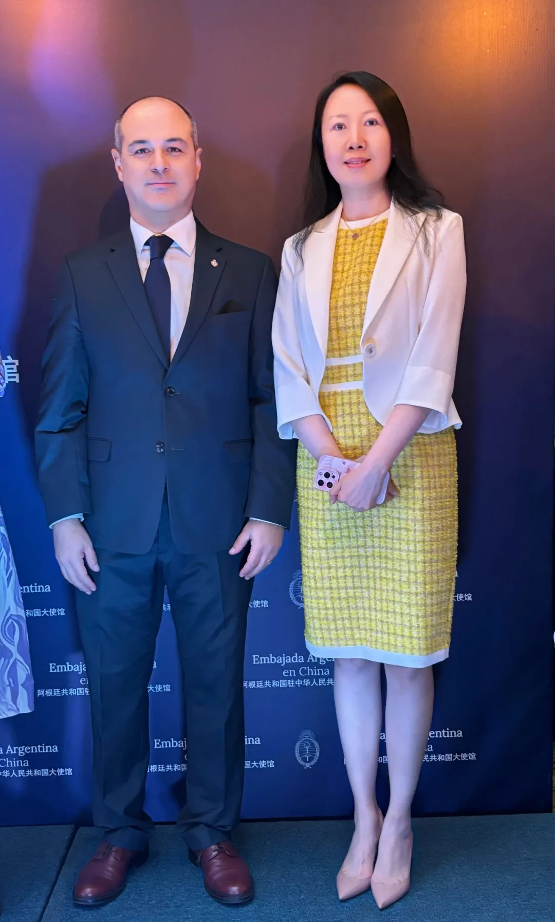 中国家具协会受邀出席阿根廷共和国驻华大使馆国庆日招待会(图1)