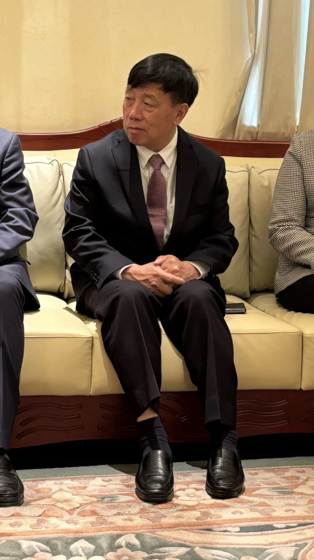 世界家具联合会主席、中国家具协会理事长徐祥楠一行拜访中华人民共和国驻米兰总领事馆(图7)