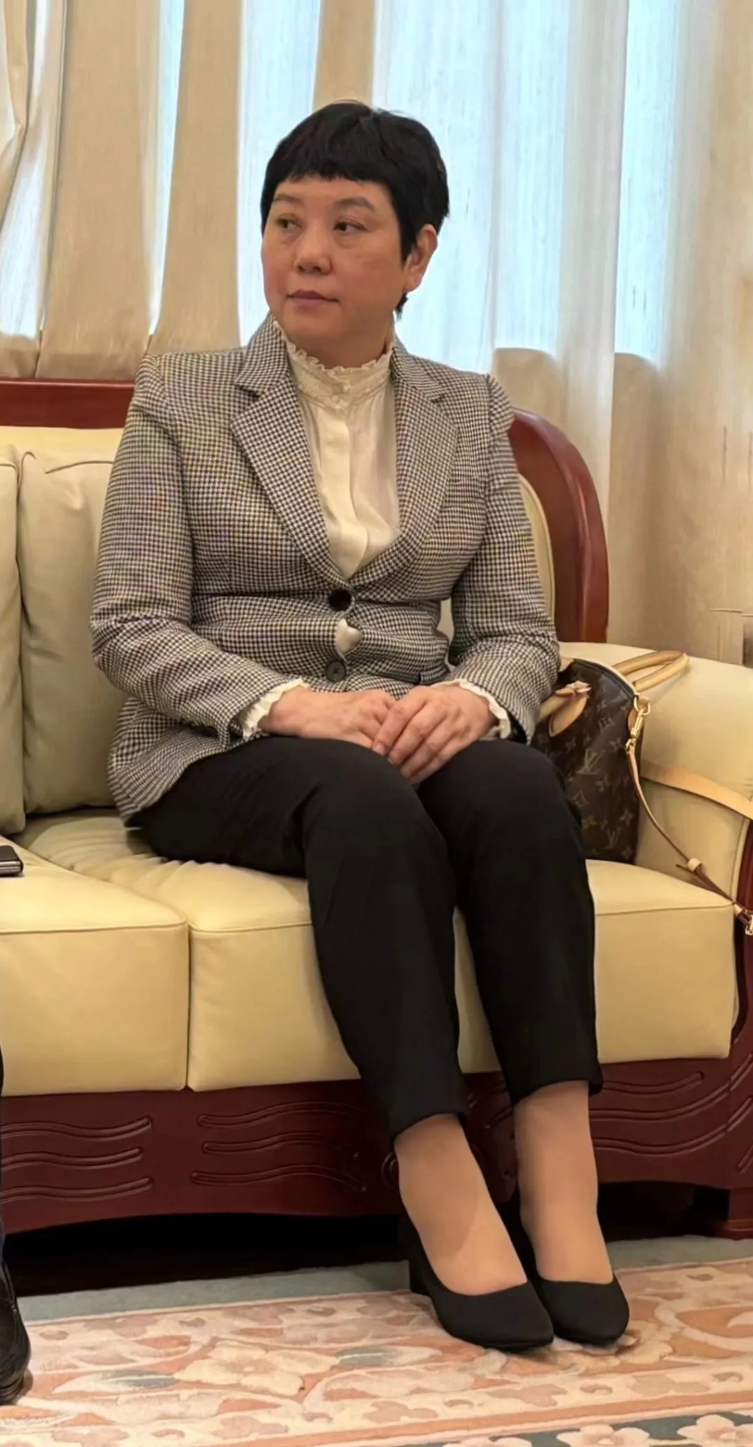 世界家具联合会主席、中国家具协会理事长徐祥楠一行拜访中华人民共和国驻米兰总领事馆(图11)