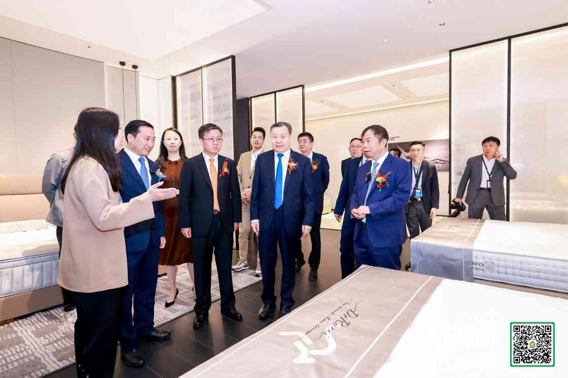 第51届国际名家具（东莞）展览会盛大开幕(图7)