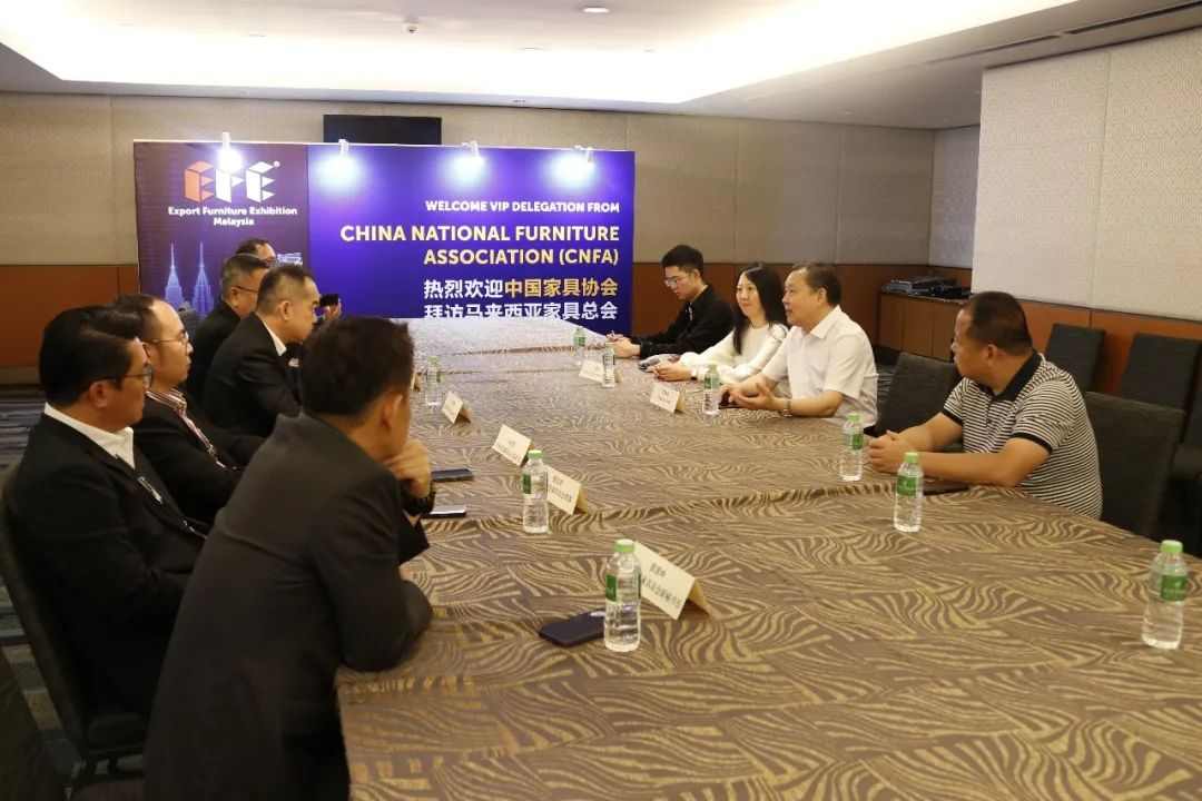 世界家具联合会主席、亚洲家具联合会会长、中国家具协会理事长徐祥楠一行考察亚洲家具产业(图7)