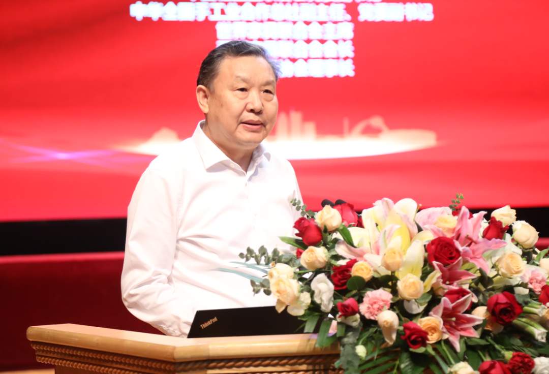 中国家具协会第七届四次理事会在贵港成功召开(图2)