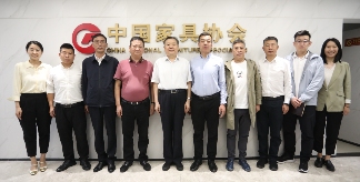 徐祥楠理事长会见沈阳市于洪区人民政府区长马明良一行(图3)