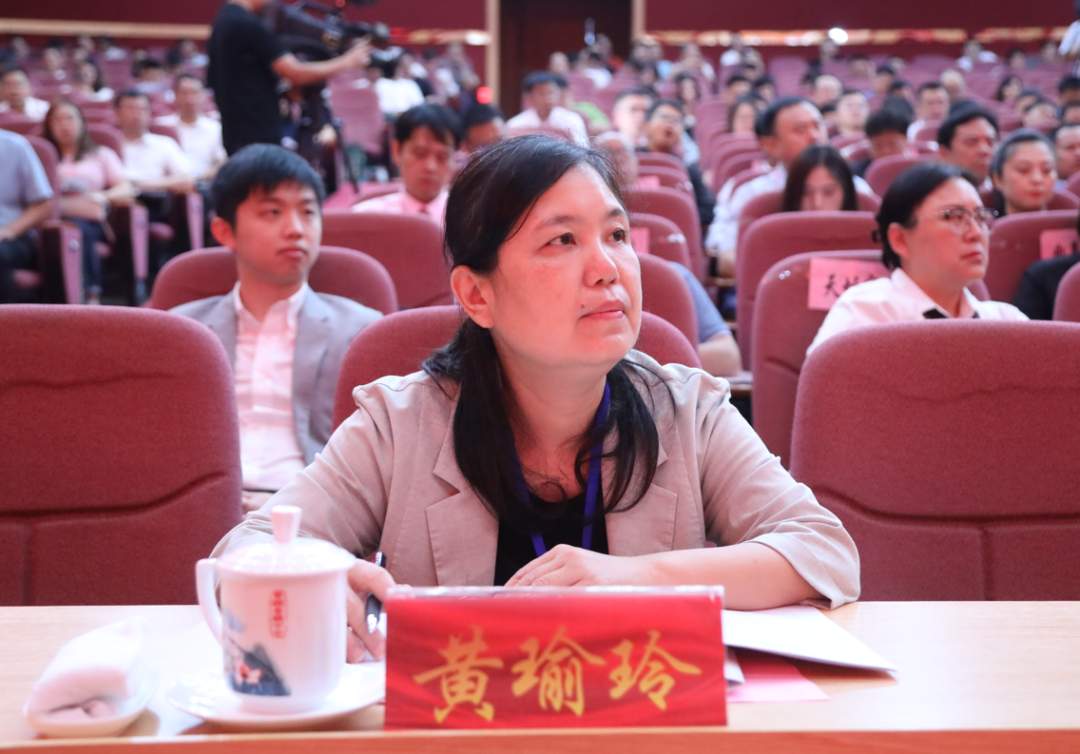 中国家具协会第七届四次理事会在贵港成功召开(图8)