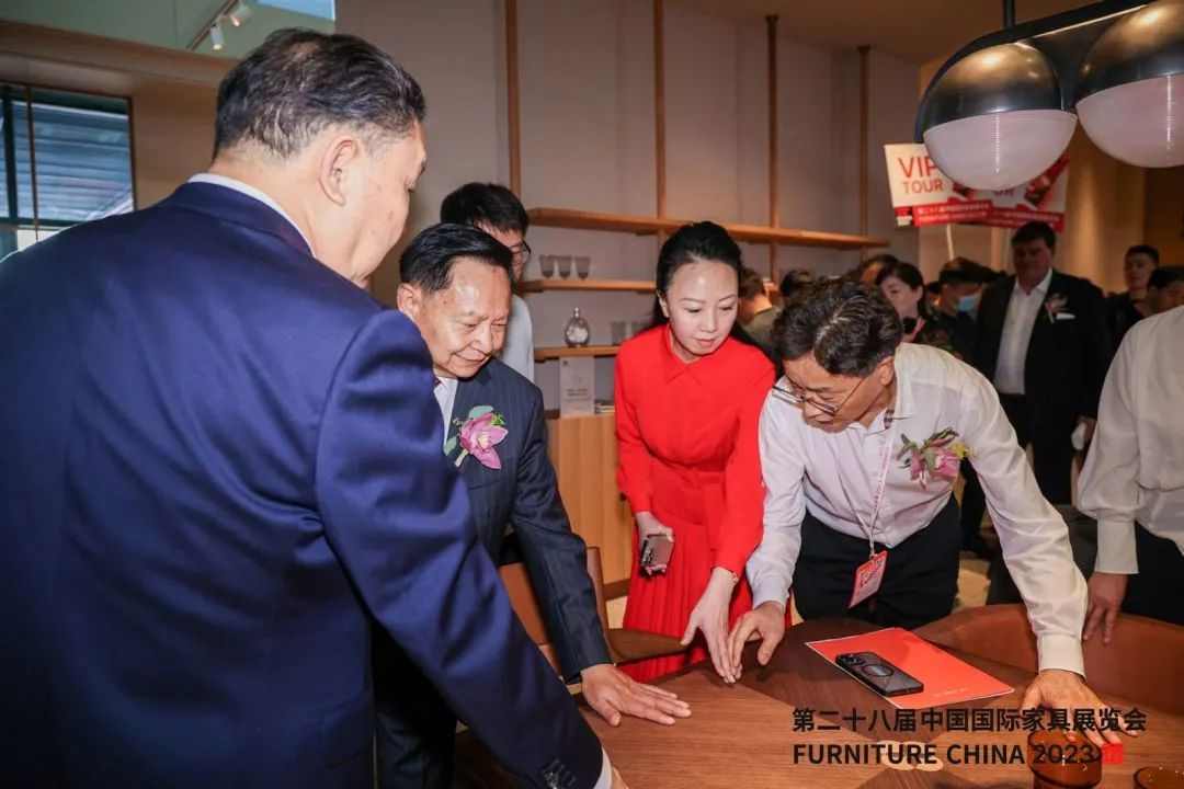 第二十八届中国国际家具展览会和2023摩登上海时尚家居展盛大开幕(图12)