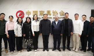 徐祥楠理事长会见南康区委常委、常务副区长李成胜一行(图1)