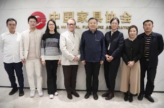 徐祥楠理事长会见英特宜家集团公共关系及法规事务总监Keika Lee一行(图1)